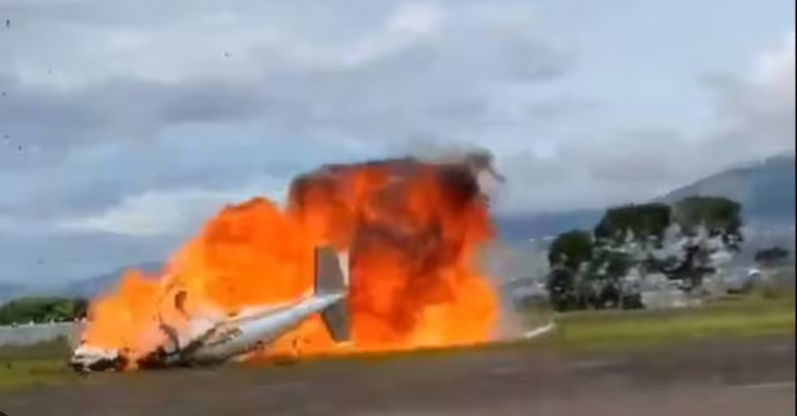 রানওয়ে থেকে আকাশ নয়—মৃত্যুর দিকে! ভেনেজুয়েলায় ভয়ানক বিমান বিধ্বস্ত, দুই প্রাণহানি