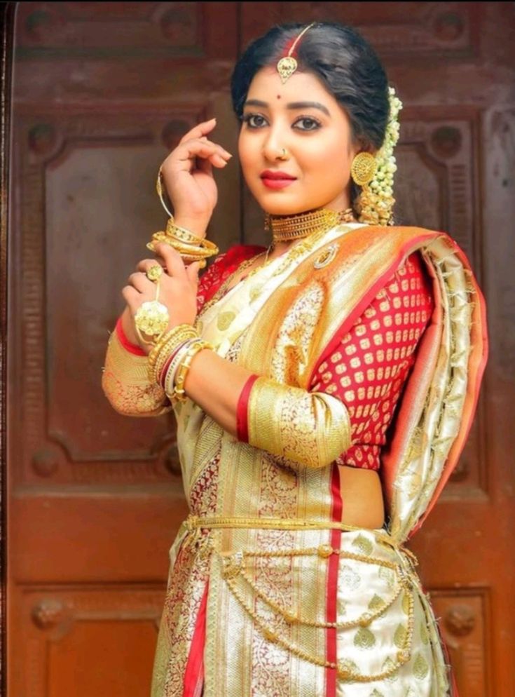 মাত্র ২০ বছরেই টলিউডে বাজিমাত, বড়পর্দায় অভিষেক ঝাড়গ্রামের আরাত্রিকার