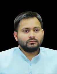 মকর সংক্রান্তিতে ৩০,০০০ টাকা! — তেজস্বীর চমক, বিহারে ভোটের মাঠে ঝড়