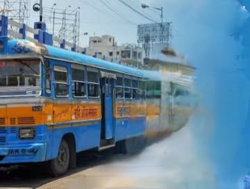 “১৫ বছর বা বেশি পুরনো বাস চলাচলে অনুমোদন: কলকাতা হাইকোর্ট-র সিদ্ধান্তে স্বস্তিতে বাস মালিকেরা”