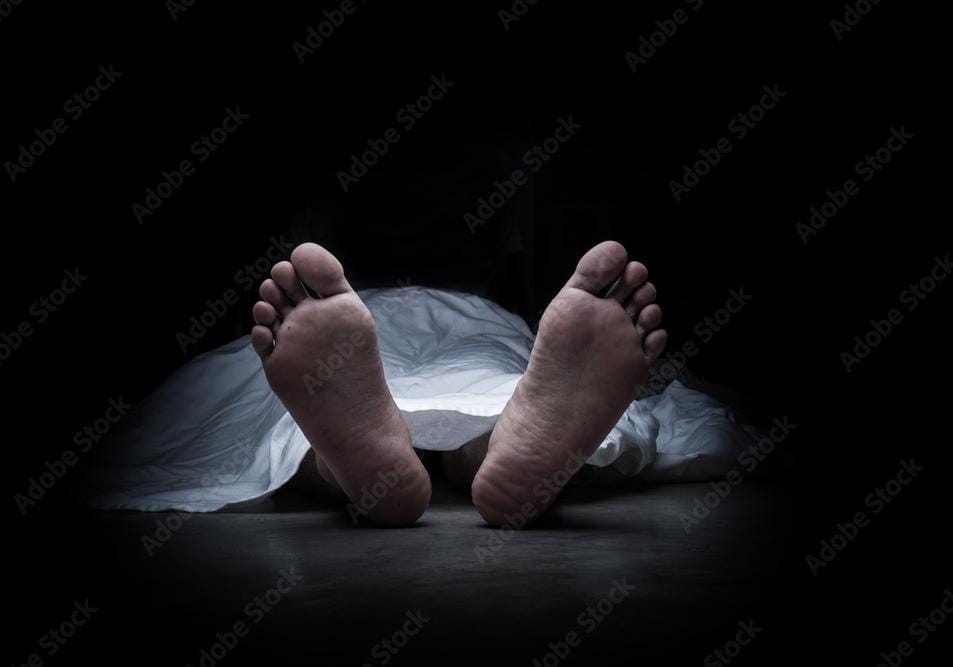 ঘুম থেকে দেরিতে ওঠা নিয়ে বচসা লাঠির আঘাতে বাবার মৃত্যু, চাঞ্চল্য কালিয়াগঞ্জে