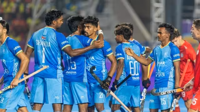 শুরুতে সমস্যা কাটিয়ে, শ্রীজেশের ভারত বিমানযাত্রা করে চিলিকে হারিয়ে ৭-০ ব্যবধানে জয় পেল