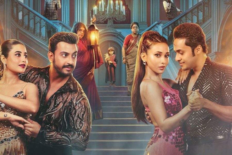 ডুয়ার্সের পাহাড়ে ভয়-হাসির রহস্য: টিজারেই শিরদাঁড়া জমিয়ে দিল ‘ভানুপ্রিয়া ভূতের হোটেল’