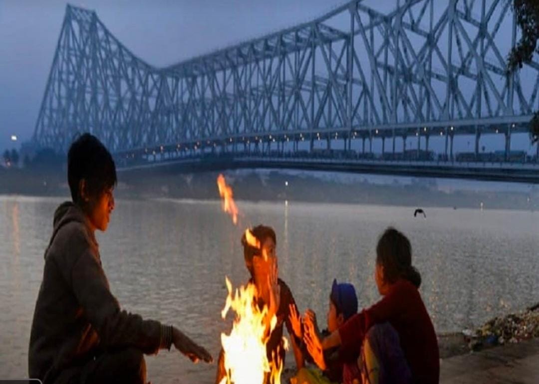 বড়দিনে জাঁকিয়ে শীত, নববর্ষের রাতে হাড়কাঁপানো ঠান্ডার পূর্বাভাস