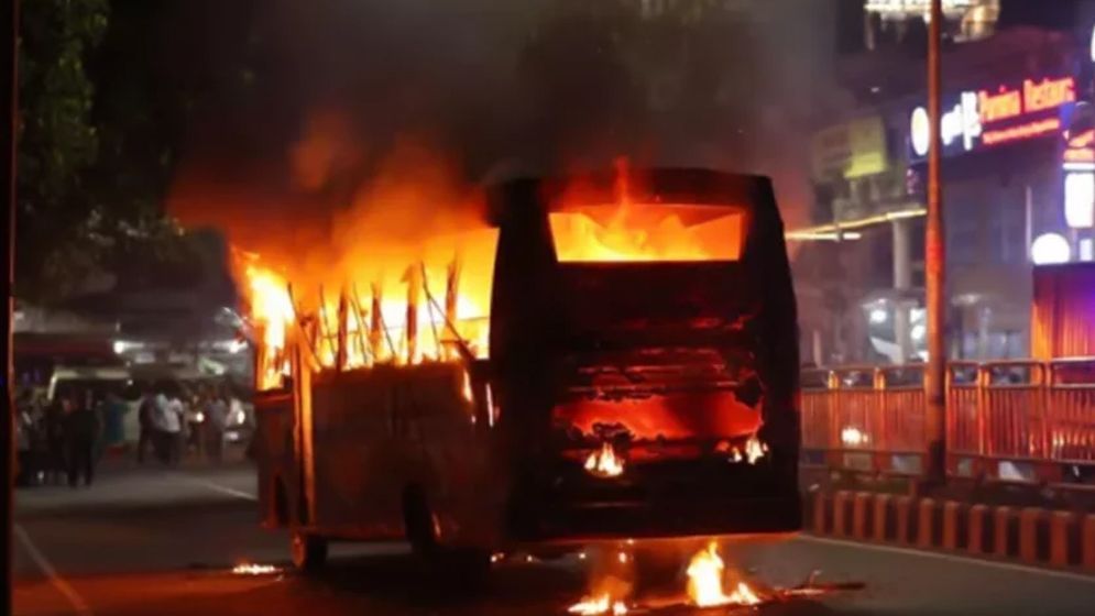 বীভৎস দুর্যোগের সাক্ষী এলাকা, আর্তনাদে ভরেছে আকাশ নিখোঁজের সংখ্যা বাড়ছে