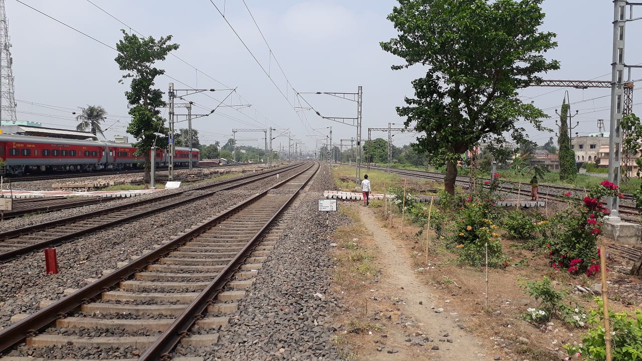 ট্রেন চলাচলে গতি আনতে বড় পদক্ষেপ, বৈদ্যুতিকীকরণে এগোচ্ছে উত্তর পূর্ব রেল