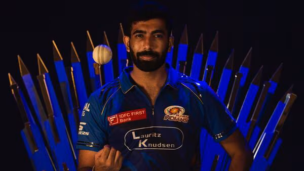 এক ম্যাচে অফস্পিন  কিপিং  স্টাম্পিং বুমরাহর অজানা কীর্তি  ফাঁস করলেন অন্য ম্যাচের গল্প