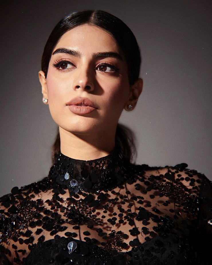 খুশি কাপুর–বেদাঙ্গ রায়নার প্রেমে ইতি? বন্ধুত্ব রেখে আলাদা পথে হাঁটার গুঞ্জন বলিউডে