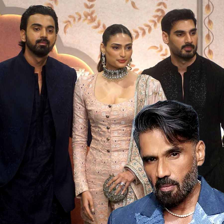 ‘রাহুল-আথিয়া-অহানের নাম কালিমালিপ্ত হত’! ৪০ কোটি টাকার তামাকের বিজ্ঞাপনের প্রস্তাব ফেরান সুনীল