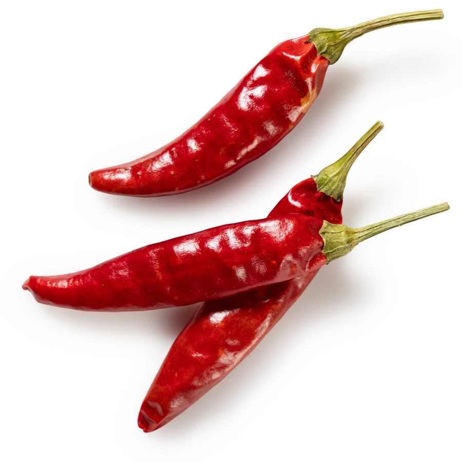 সবই শুকনো লঙ্কা অথচ স্বাদে গন্ধে আলাদা ফোড়নে দিলে তফাত ঝাঁজেও তেমন ৭টিকে চিনে নিন