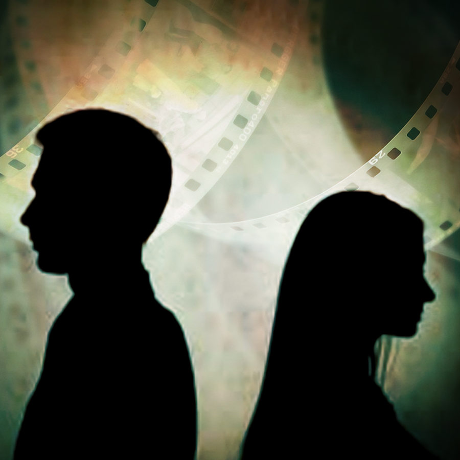 নায়ক বন্ধু এমন করবেন আশা করেননি মুখ দেখাদেখি বন্ধ টলিপাড়ার আলোচিত নায়ক-নায়িকার