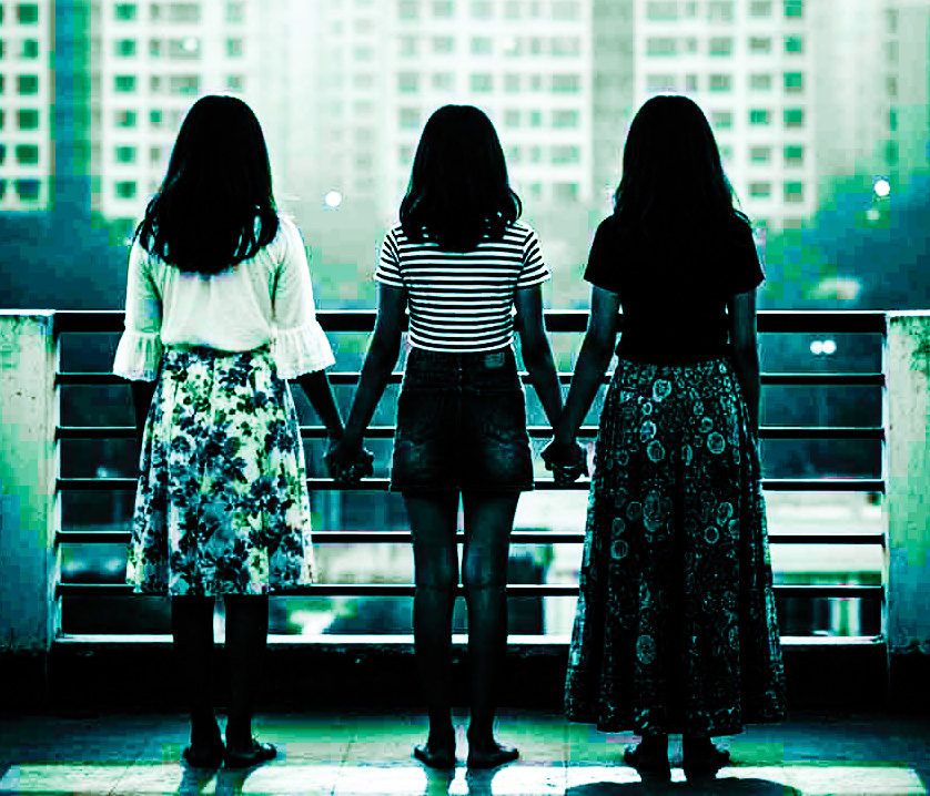 অনলাইন গেম নিয়ে পারিবারিক বিরোধ, ১০তলা থেকে ঝাঁপ তিন বোনের — মর্মান্তিক মৃত্যু