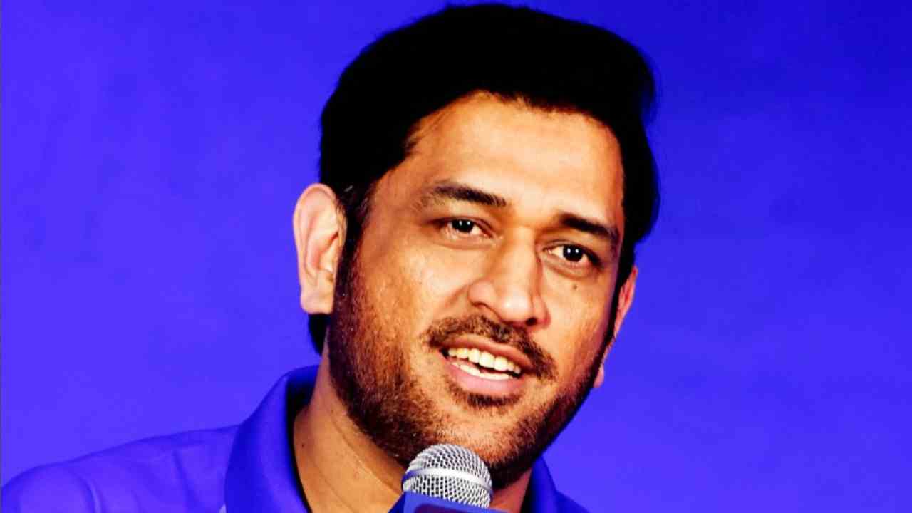 বিশ্বকাপে ভারতকে এগিয়ে রাখলেও সূর্যদের সতর্কবার্তা ধোনির! মুখ খুললেন রোহিত-কোহলির এক দিনের ভবিষ্যৎ নিয়েও