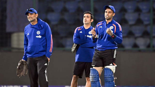 ভারতীয় ব্যাটিংয়ের বড় চ্যালেঞ্জ নামিবিয়ার বিরুদ্ধে চোট সমস্যা কাটিয়ে ফিরে আসতে চায়