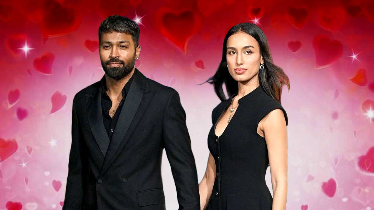 আমার নামটি লিখো তোমার মনের মন্দিরে প্রেম দিবসের আগেই বান্ধবী মাহিকাকে বড় উপহার হার্দিকের