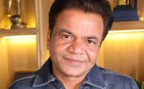 গ্রামে কোটি কোটি টাকার সম্পত্তি, তাও আইনি ঝামেলায় জড়িয়ে পড়লেন রাজপাল যাদব