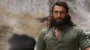  আইনত বড়পর্দায় নিষিদ্ধ এদিকে পাকিস্তানে মাত্র ১৬ টাকায় দেদার বিকোচ্ছে ধুরন্ধর এর সিডি