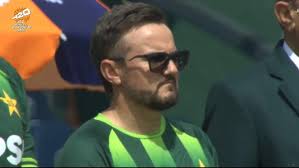 ভারতের কাছে হারের ধাক্কা: পাকিস্তান ড্রেসিংরুমে নীরবতা, জানালেন কোচ মাইক হেসন