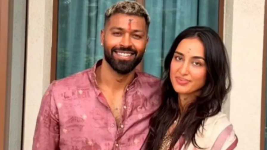 তুমিই আমার রাজকন্যা অন্তরঙ্গ মাহিকা ও হার্দিক প্রেমিকার জন্মদিনে প্রেমের ইস্তাহার ক্রিকেটতারকার