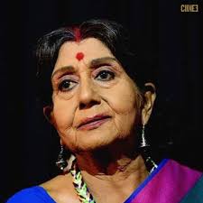 আড়ম্বর ছাড়াই ভালোবাসা! জন্মদিনে মামণিকে সর্ষের তেল আর বাসন মাজার সাবান উপহার পিঙ্কির