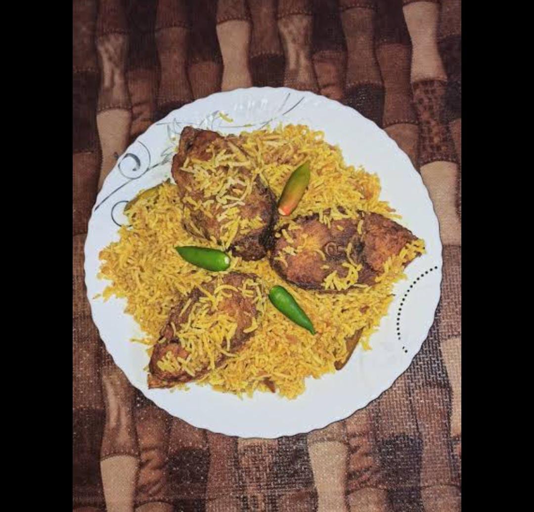 মাংসের বদলে তাতে থাক ফিশ টিক্কা ইলিশ নয় বাসা ভেটকি দিয়েও হতে পারে বিরিয়ানি
