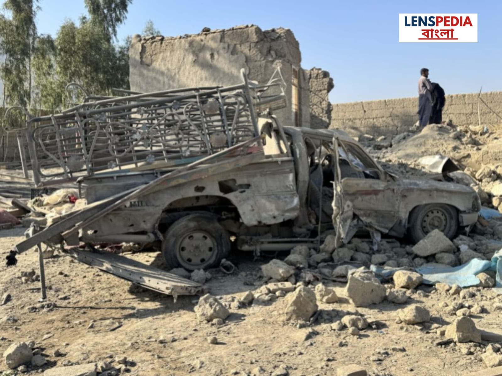 আফগানিস্তানে পাকিস্তানের বিমান হামলা: সীমান্ত পার হয়ে রাতে একাধিক এয়ারস্ট্রাইক, ডজনহত্যা ও উত্তেজনা বৃদ্ধি