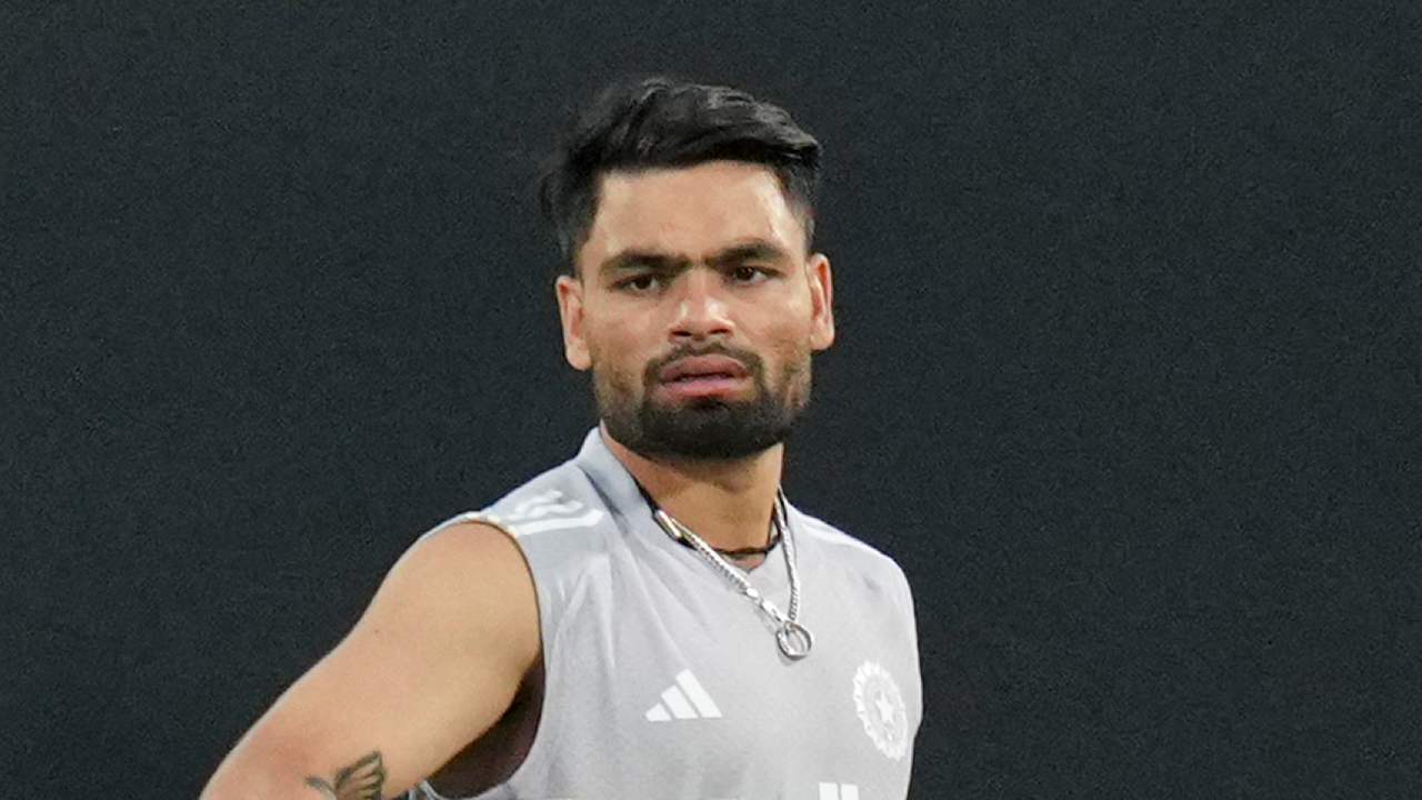 ভেন্টিলেশনে রিঙ্কুর বাবা, টি-টোয়েন্টি বিশ্বকাপ খেলতে কি ফিরবেন ভারতীয় ক্রিকেটার? জানিয়ে দিলেন ব্যাটিং কোচ