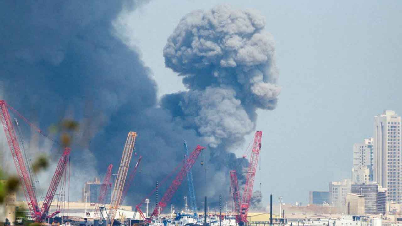 পশ্চিম এশিয়ায় একের পর এক মার্কিন ঘাঁটি লক্ষ্য করে আক্রমণ ইরানের! মুহুর্মুহু বিস্ফোরণ দুবাই, দোহা-সহ একাধিক শহরে