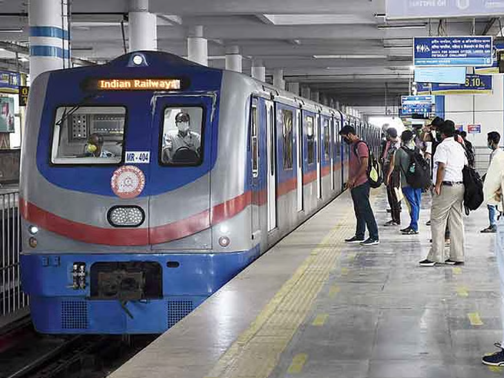 ৩ মার্চ দোল— সকালে মিলবে না মেট্রো, কখন চলবে প্রথম ও শেষ ট্রেন?