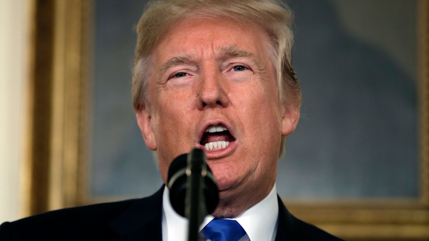 ডোনাল্ড ট্রাম্প এর বিরুদ্ধে বিস্ফোরক অভিযোগ ইরানে গৃহযুদ্ধ উসকে দিতে বিদ্রোহীদের অস্ত্র, নেপথ্যে সিআইএ