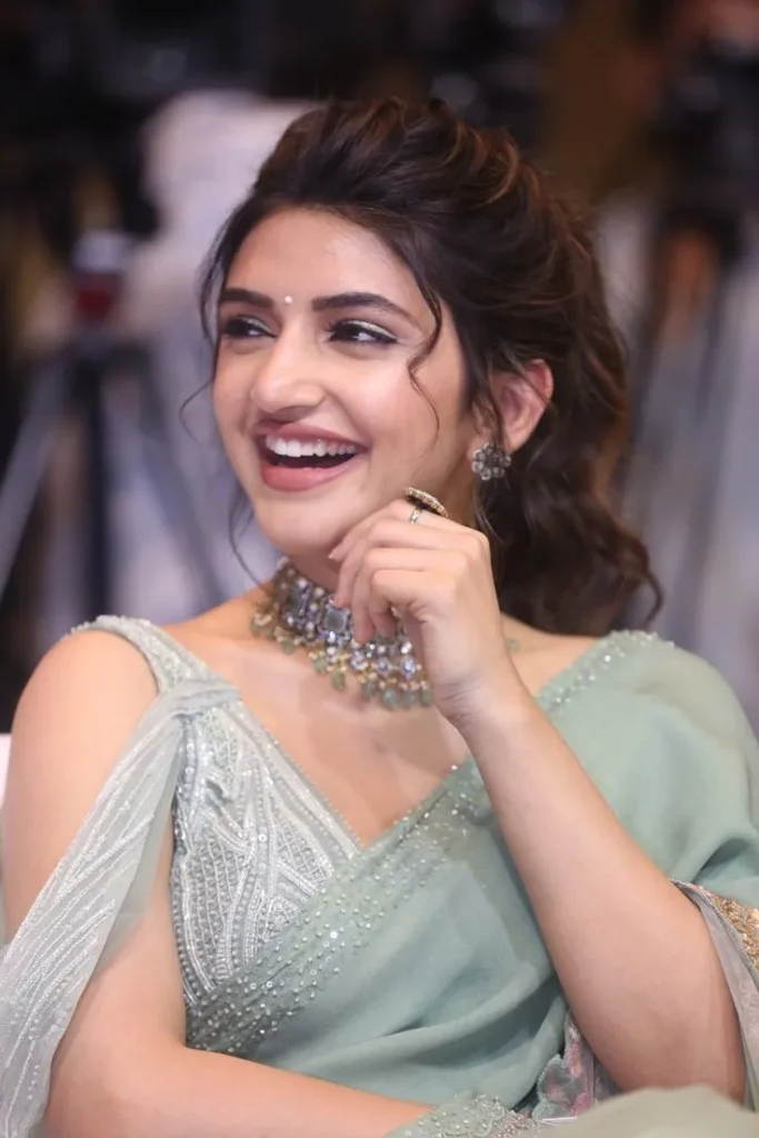 ফের কার্তিকের সঙ্গে জুটিতে শ্রীলীলা