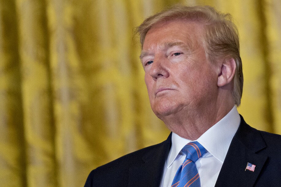 ইরানি জাহাজের কাউকে দেশে ফেরানো চলবে না শ্রীলঙ্কাকে চাপ আমেরিকার, কথা ভারতে নিযুক্ত ইজ়রায়েলি দূতের সঙ্গেও