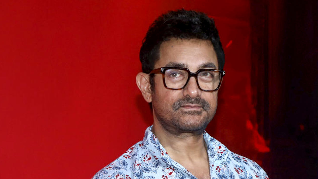  ব্যর্থতার যন্ত্রণায় ভেঙে পড়া আমির কীভাবে অন্ধকার থেকে ফিরলেন 