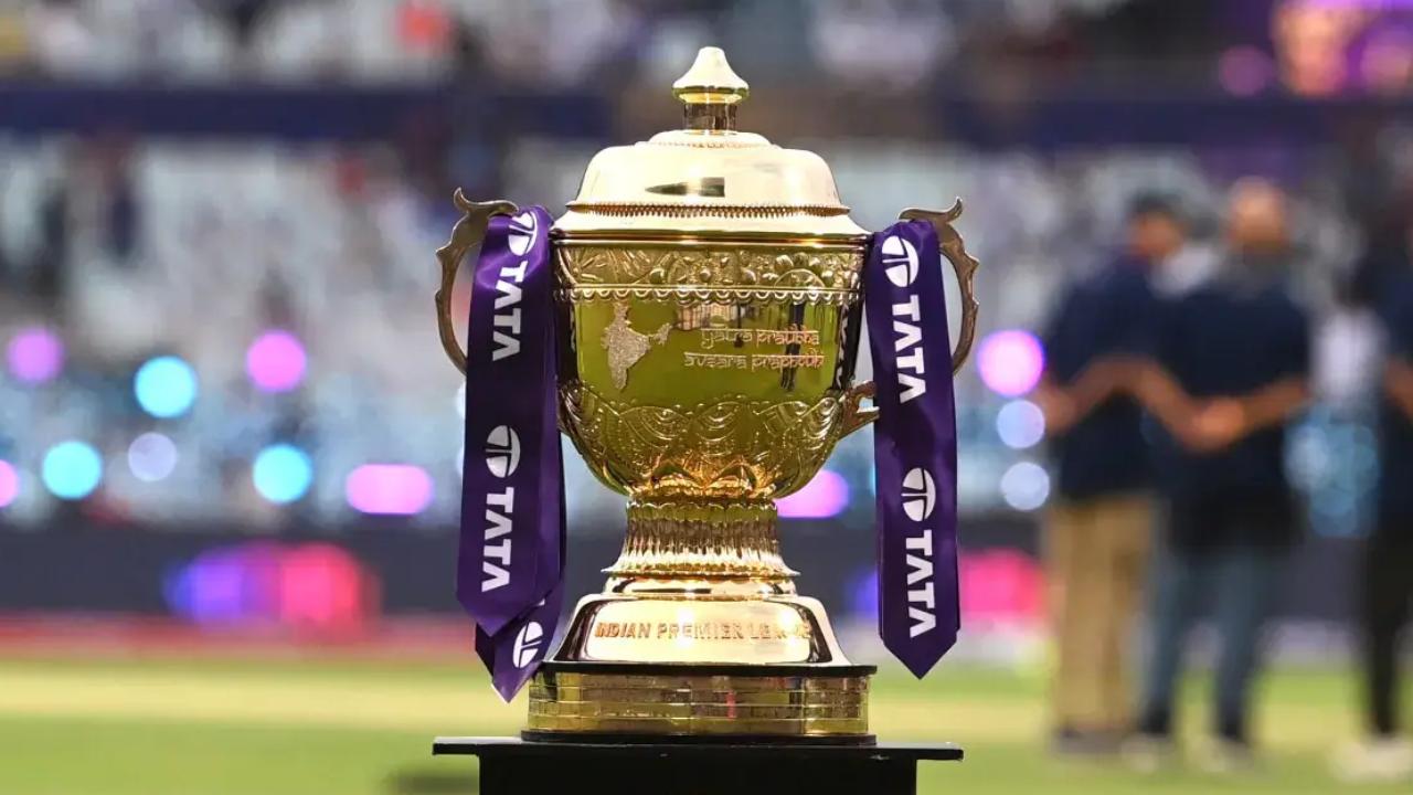 আইপিএলে নতুন নিয়ম: ৩টি বিশেষ কারণে বল পরিবর্তন করা যাবে, জানাল Board of Control for Cricket in India