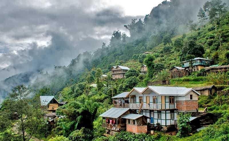পরীক্ষার পর পাহাড়ে পালিয়ে যান উত্তরবঙ্গের  এই ৩ সুন্দর গ্রাম অপেক্ষায়