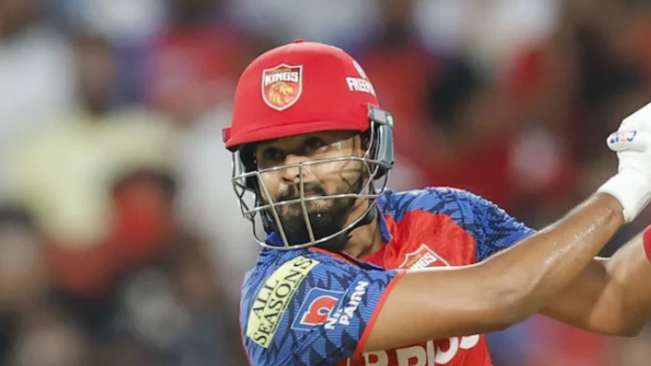 কাজে এল না অভিষেক, হেডদের লড়াই, শ্রেয়সের ব্যাটে জয় ছিনিয়ে নিল পঞ্জাব