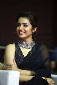 নায়কের সঙ্গে বিবাহ বহির্ভূত সম্পর্কের গুঞ্জন অভিনেত্রীর বাড়িতে এবার বোমাতঙ্ক কেমন আছেন তিনি