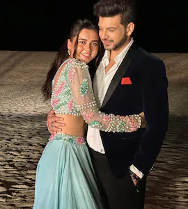 প্রাক্তনের বিয়ের পরই চুপিসারে গাঁটছড়া বাঁধলেন করণ ছবি ঘিরে চর্চা তুঙ্গে