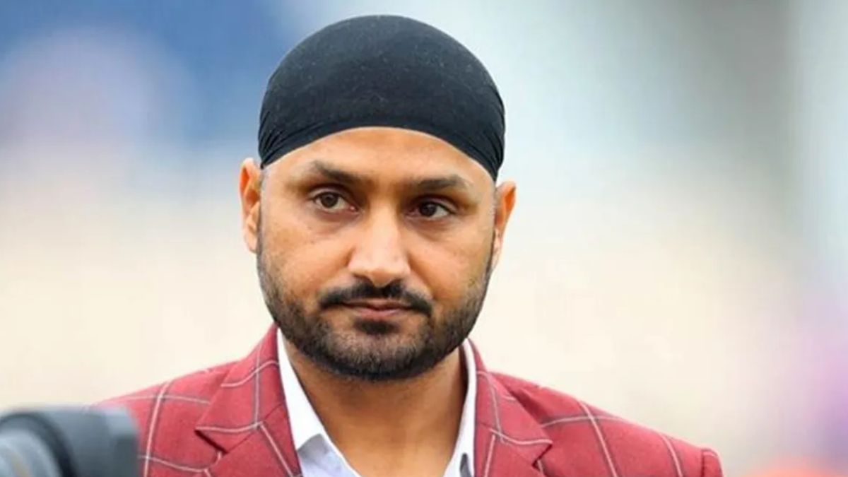 হরভজনের বিজেপিতে যোগ, শ্রীসন্থের কড়া প্রশ্নদলের ভেতরেই শুরু বিতর্ক