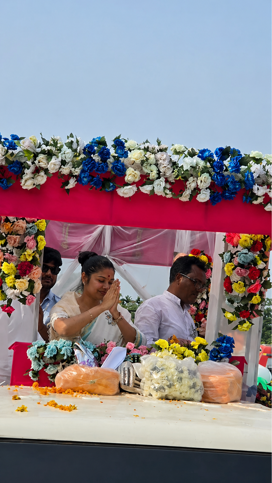 গলসীতে তৃণমূলের মেগা রোড শোতে সায়নী ঘোষ, অলোক কুমার মাঝির সমর্থনে ঐতিহাসিক মিছিলের ডাক
