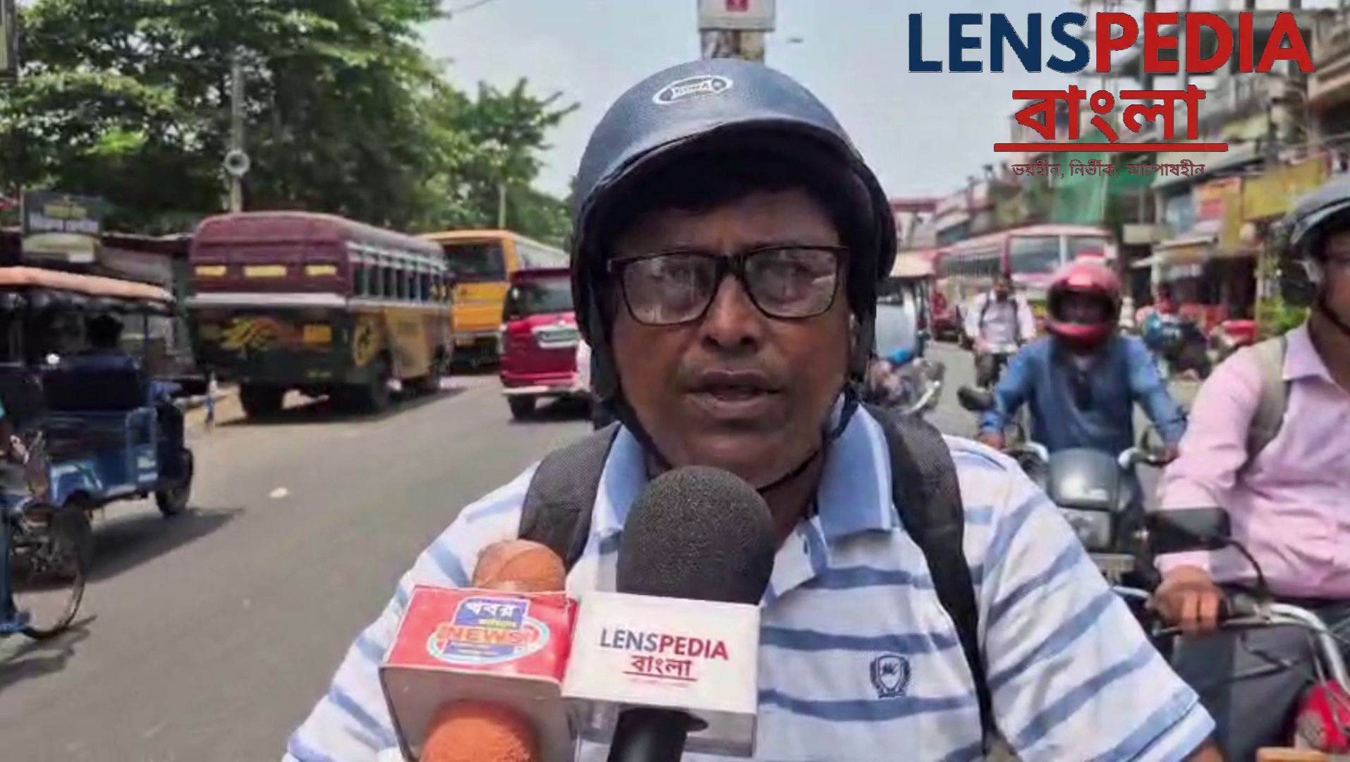 নির্বাচন কমিশনের কড়া নির্দেশে বর্ধমানের রাস্তা থেকে উধাও সিভিক ভলান্টিয়ার তীব্র গরমে এবং ভোটের পারদে একা হাতে ট্রাফিক সামলাতে হিমশিম খাচ্ছেন ট্রাফিক পুলিশের আধিকারিকরা