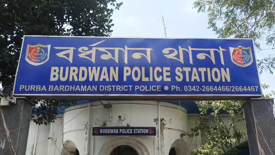 ভোটের আগে বড় ধাক্কা গ্রেফতার ২২ নম্বর ওয়ার্ডের কাউন্সিলর নাড়ুগোপাল ভগত