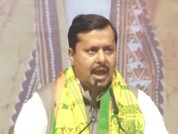 ভারতীয় জনতা পার্টির রাষ্ট্রীয় সভাপতি শ্রী নিতিন নবীন জী-কে স্বাগত জানাতে সবাই অন্ডাল বিমানবন্দরে উপস্থিত 