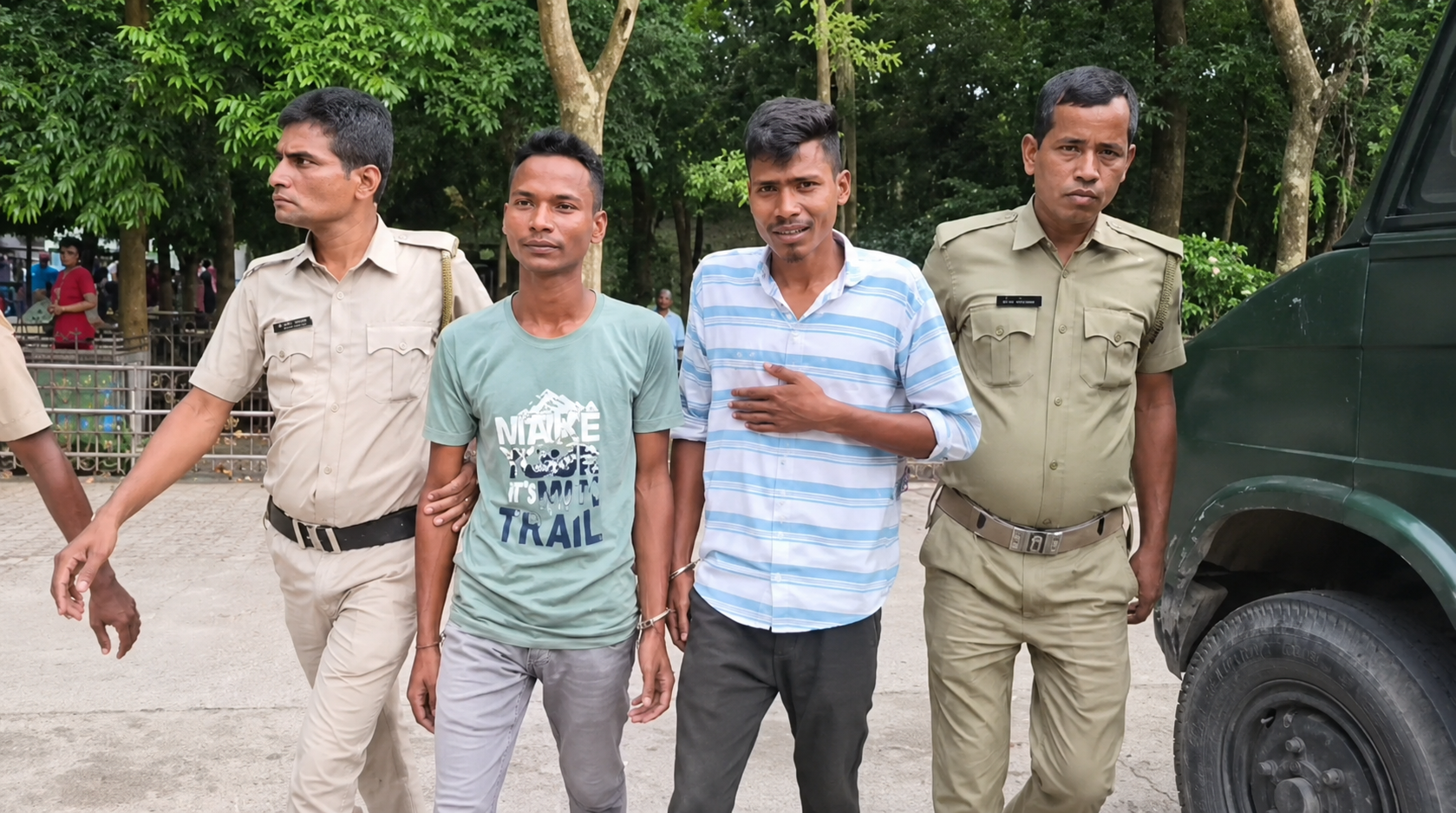 জলপাইগুড়িতে চাঞ্চল্য: ১৩ বছরের কিশোরীকে ধর্ষণের অভিযোগে ধৃত দুই ক্যাটারিং কর্মচারী