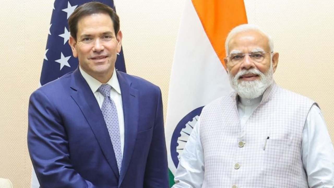 ভারত-আমেরিকা বাণিজ্যে বড় মোড়! ৫০ হাজার কোটি ডলারের মার্কিন পণ্য কেনার বার্তা রুবিয়োর