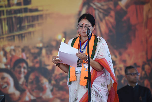 নদীয়ার কল্যাণীতে শুভেন্দুর বিশেষ বৈঠক বিজেপি বিধায়কদের উপস্থিতিতে রাজনৈতিক গুরুত্ব বাড়ল