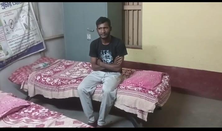 নদীয়ার হোল্ডিং সেন্টারে বাংলাদেশি যুবক  ভীমপুর পঞ্চায়েতে প্রশাসনের অস্থায়ী বন্দোবস্ত