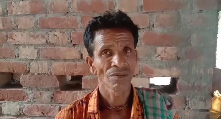 শান্তিপুরে সরকারি পুকুর ভরাট করে অবৈধ নির্মাণ বন্ধ নিকাশি ব্যবস্থা  প্রশাসনের ভূমিকা নিয়ে প্রশ্ন