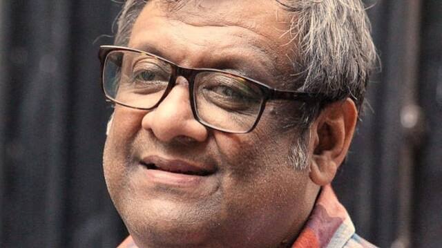 সচেতন না হলে দেশের কাছে আমাদের ভাবমূর্তি খারাপ হবে ফেসবুকে ক্ষোভ পরিচালক কৌশিকের