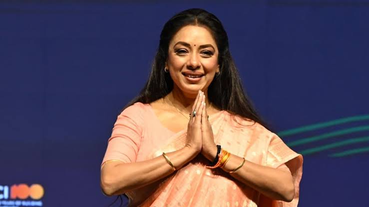 “সব হারিয়েও বাবার স্বপ্ন বুকে—নিজের প্রথম বাড়ি কিনে আবেগপ্রবণ রুপালি”